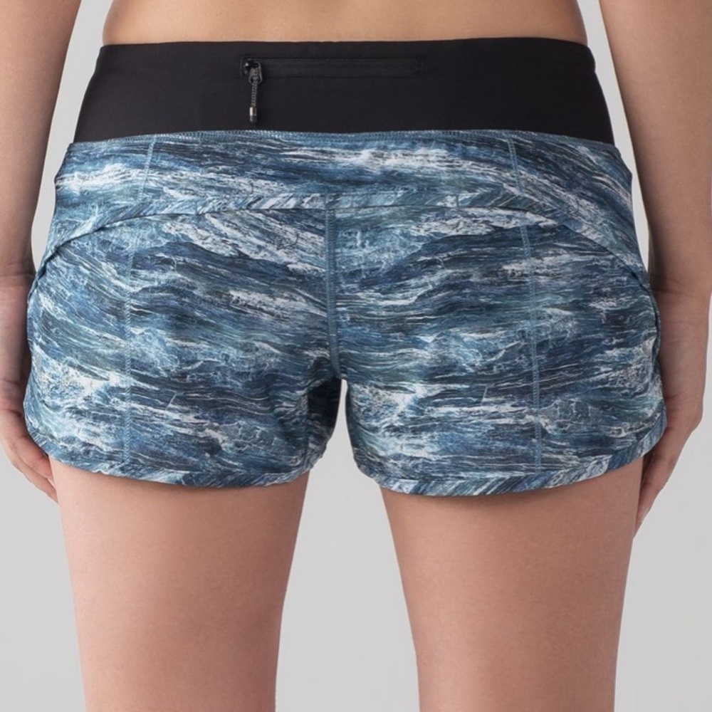 Lululemon Speed Short (4-way Stretch 2.5") Aerial Drift Multi Black / Black Sz 6